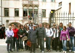 La delegazione di Bronte davanti al Tribunale
