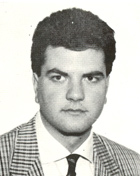 1985, Giuseppe Ca­sti­glione, giovanissi­mo componente del Co­mi­tato di Gestio­ne del­l'Usl N. 39 di Bron­te
