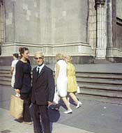 Peppino Camuto davanti a San Patrizio in Fifty Ave