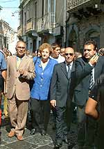 Il prefetto Anna Maria Cancellieri a passeggio nel corso Umberto
